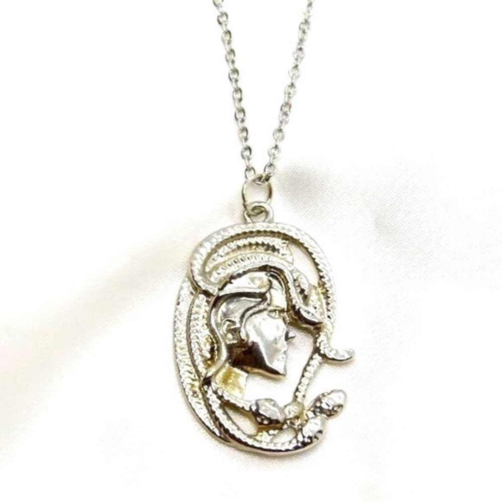 Medusa Head Necklace